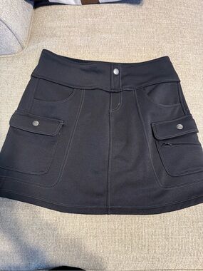 Athleta Snowslide Fleece Lined Skirt Size Small Black Warm Activewear